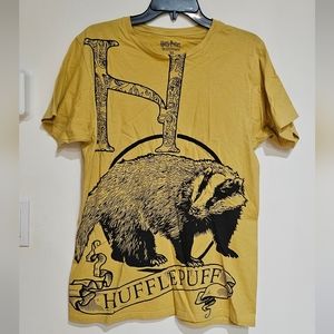 Harry Potter Hufflepuff Belt Print T-Shirt Hot Topic Exclusive